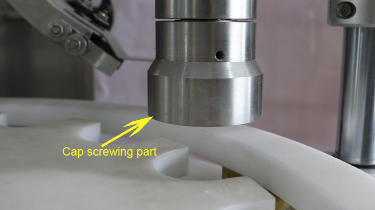 500мл машина за полнење шише со шише со запечатување на капа и тркало со starвездички