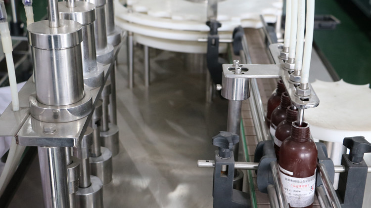 производство 5 галон машина за полнење топла восок машина за полнење кесичка машина за запечатување вода за полнење вода