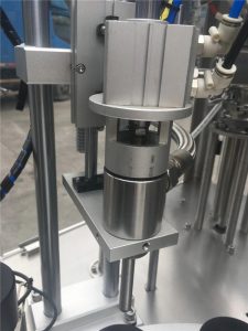 Машина за полнење на козметички цевки со ултразвучно запечатување